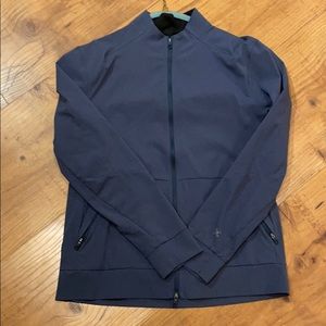Men’s Lululemon airing easy bomber. Size M